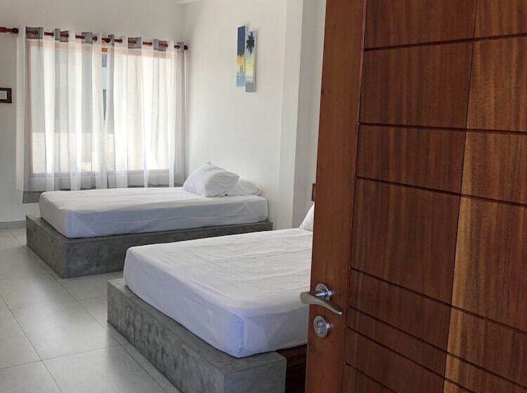 חדר דלוקס נוף לים, Poseidon Hotel And Restaurant