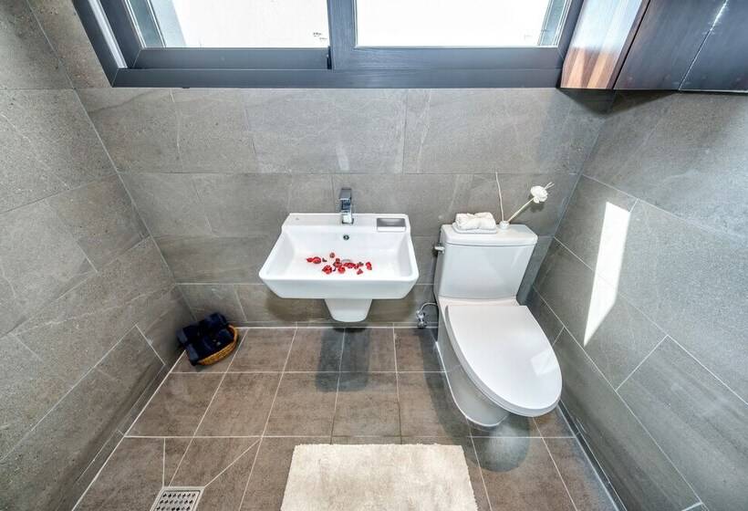 スーペリアー１ベッドルームビラ, Aewol Bada Town House