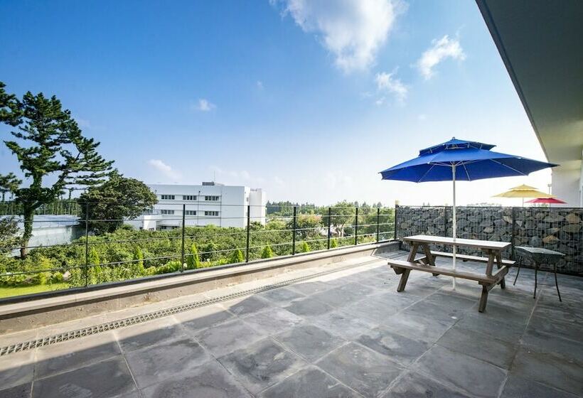 ファミリールーム, Haeden Ville