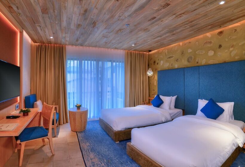 اتاق سوپریور, Barahi Pokhara