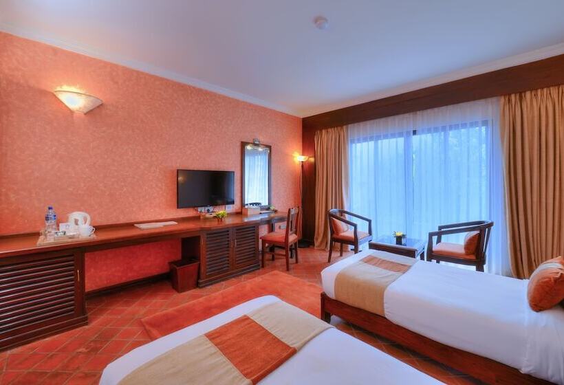 اتاق لوکس, Barahi Pokhara