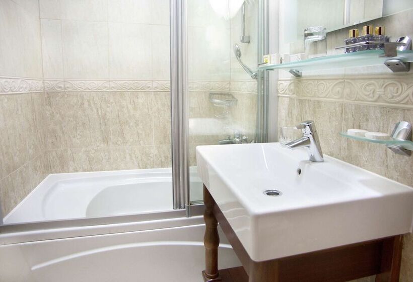 اتاق استاندارد, Best Western Empire Palace Hotel & Spa