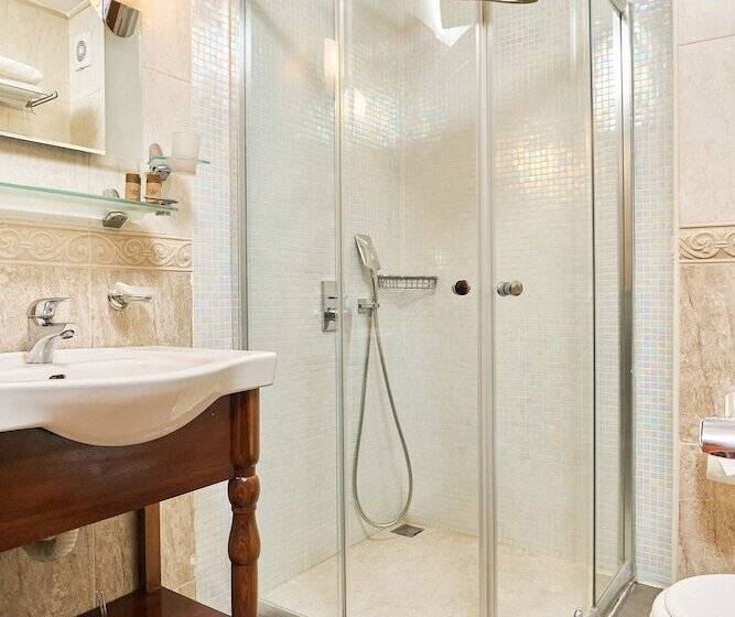 اتاق خانوادگی, Best Western Empire Palace Hotel & Spa