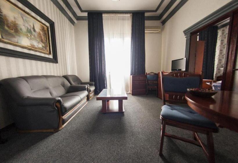 سوییت, Bucharest Comfort Suites