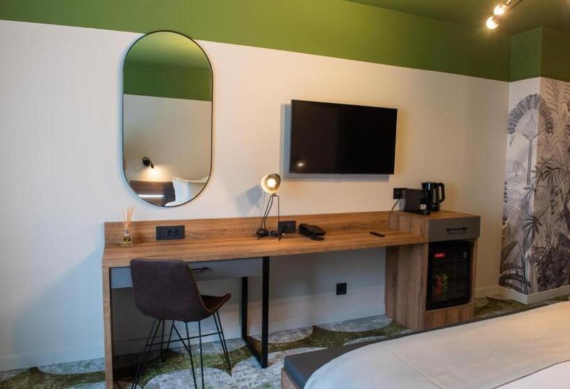 سوییت سوپریور, Bucharest Comfort Suites