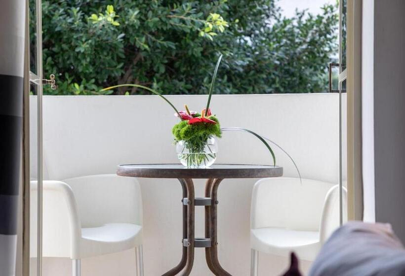 غرفة قياسية مزوَّدة بشُرفة, Cinema Hotel   An Atlas Boutique