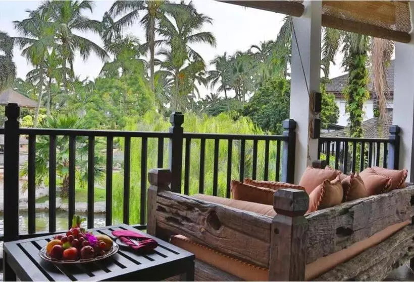 プールビュースイート, Cyberview Resort & Spa
