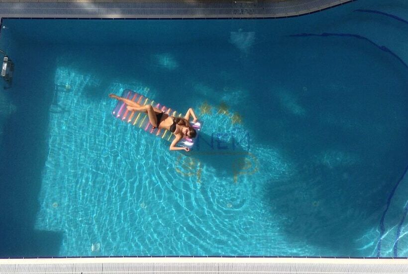 اتاق سوپریور, Eney Boutique