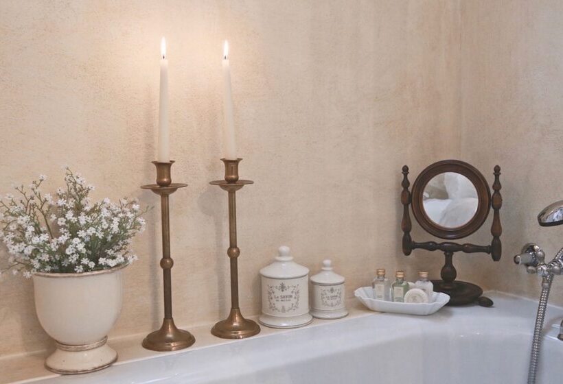 اتاق سوپریور, Kendov Dvorec