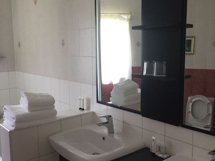 اتاق استاندارد, La Palm Royal Beach