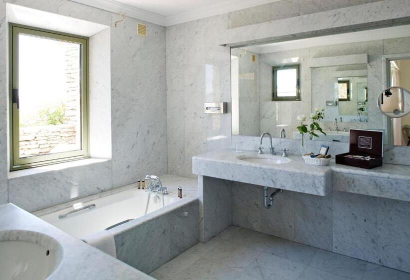 جناح جونيور مزوَّد بتراس, Les Bories & Spa