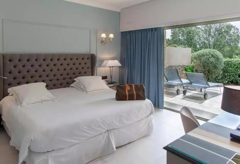 اتاق لوکس با تراس, Les Bories & Spa