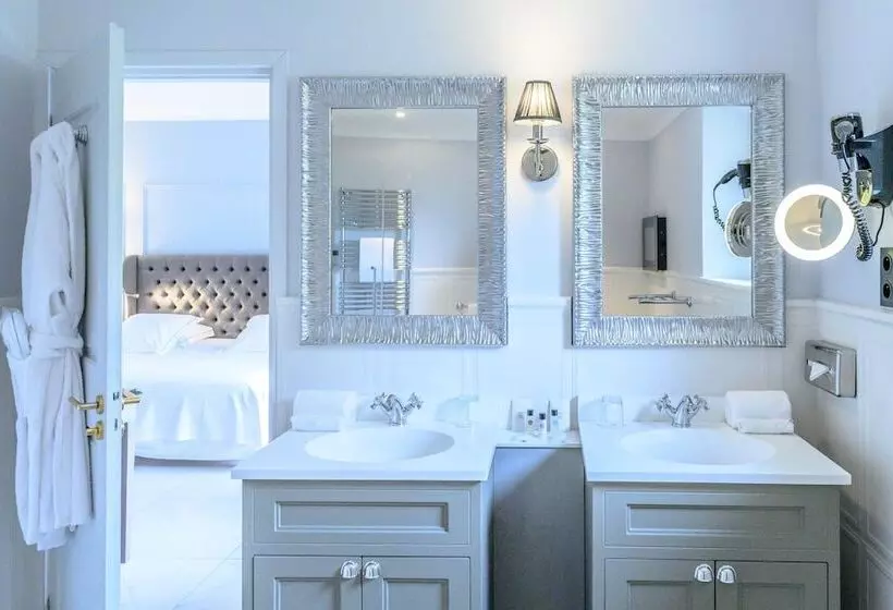 اتاق لوکس با تراس, Les Bories & Spa