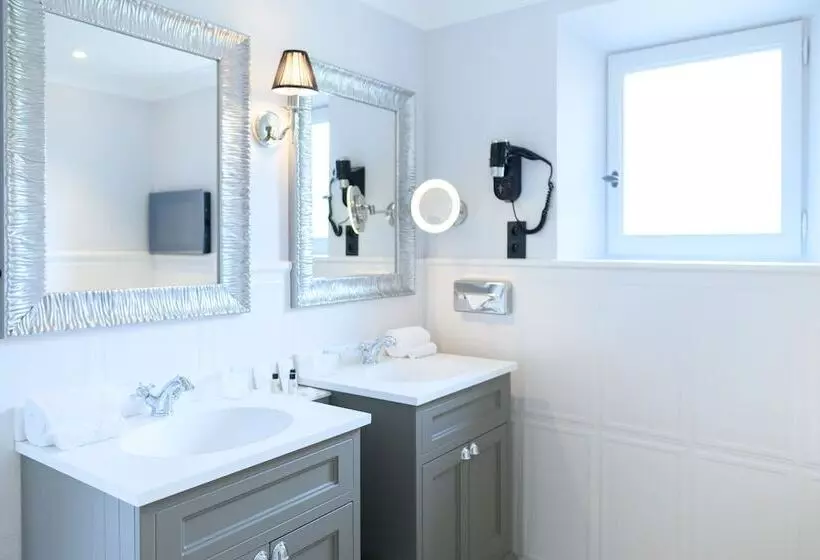 اتاق لوکس با تراس, Les Bories & Spa