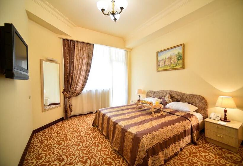 주니어 스위트, Metropol Hotel Yerevan