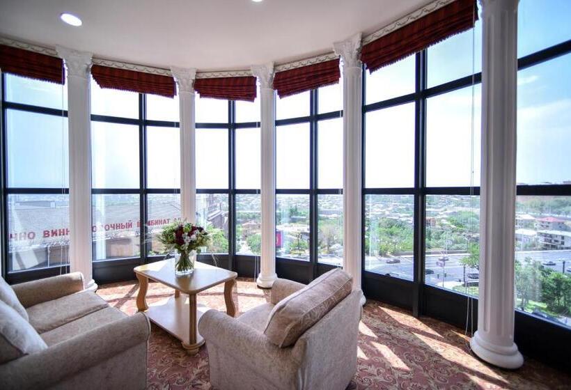 סוויטה נוף להרים, Metropol Hotel Yerevan