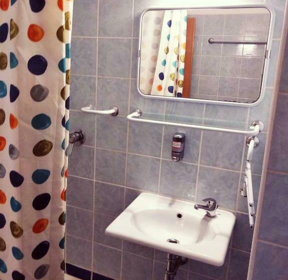 اتاق استاندارد یک نفره, Nap