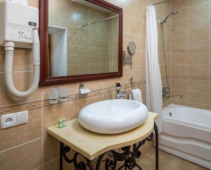 带2个双人床的标准工作室, Orient Star Khiva Hotel  Madrasah Muhammad Aminkhan 1855