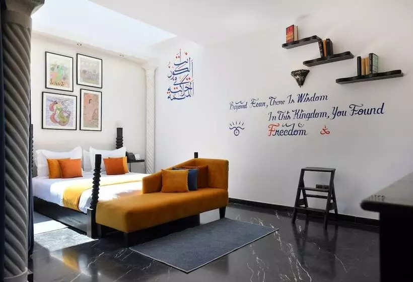 سوییت پرستیژ, Oscar Hotel by Atlas Studios
