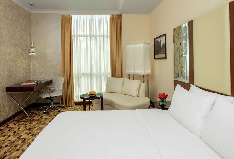 수피리어 룸, Radisson Blu Atria Bengaluru