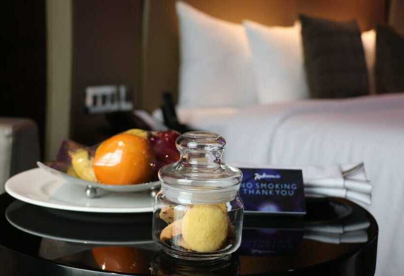 수피리어 룸, Radisson Blu Atria Bengaluru