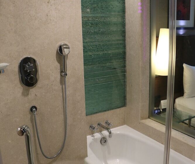 비즈니스룸, Radisson Blu Atria Bengaluru