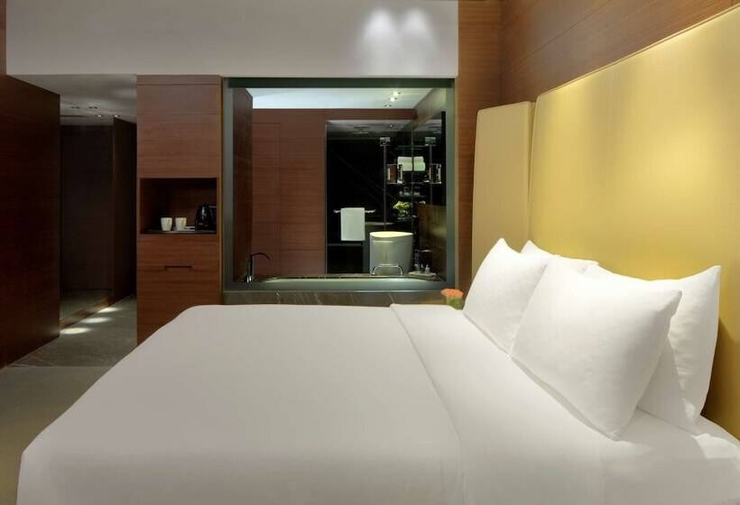 디럭스 룸, Radisson Blu Atria Bengaluru