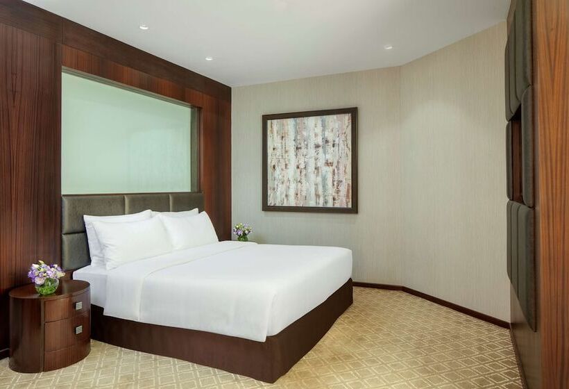 Номер Deluxe, Radisson Blu Atria Bengaluru