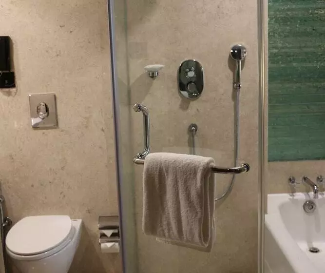 デラックスルーム, Radisson Blu Atria Bengaluru