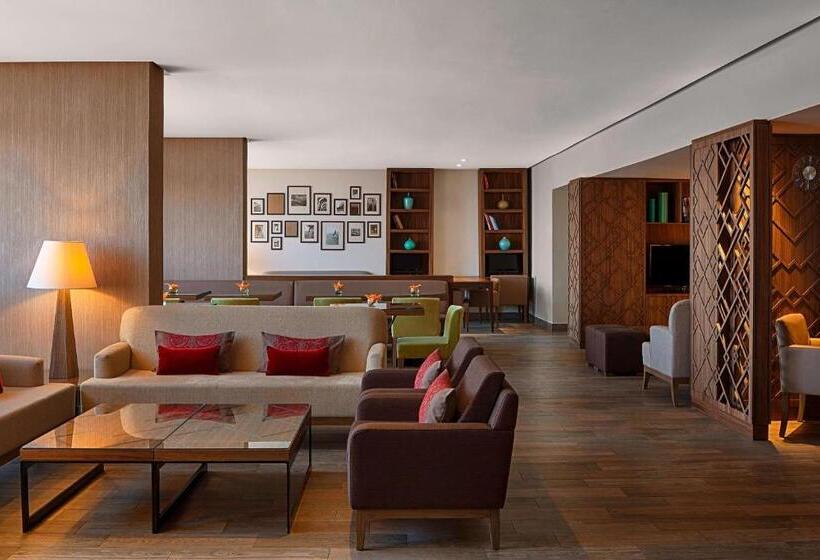 غرفة كلوب سرير كينج, Sheraton Tunis