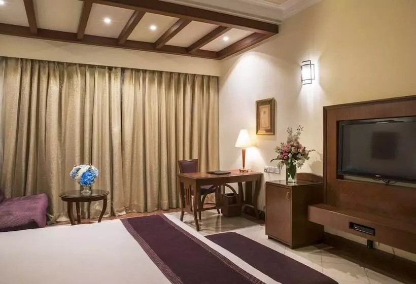 اتاق لوکس, Tivoli Garden Resort