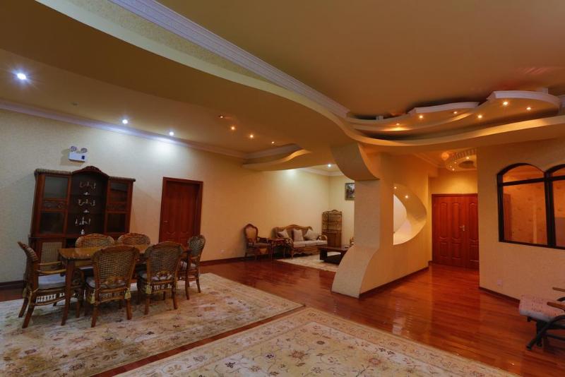 주니어 스위트, Metropol Hotel Yerevan