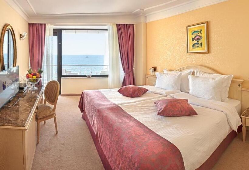 수피리어 스위트 바다 전망, The Palace Hotel, Sunny Day