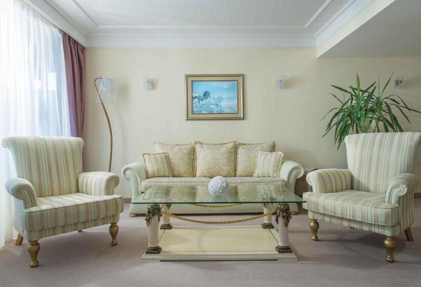 수피리어 스위트 바다 전망, The Palace Hotel, Sunny Day