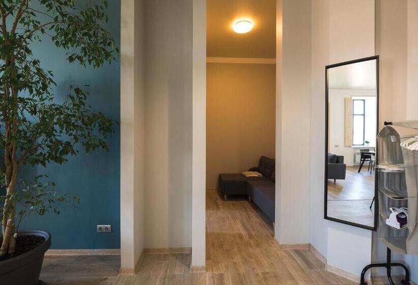 آپارتمان 2 خوابه, Rooftop 2021