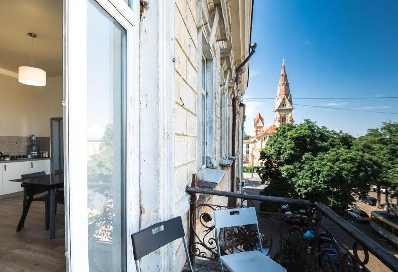 آپارتمان 2 خوابه, Rooftop 2021