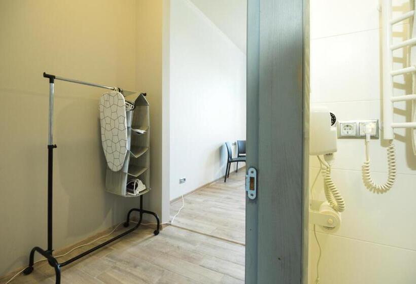 استودیوی استاندارد, Rooftop 2021