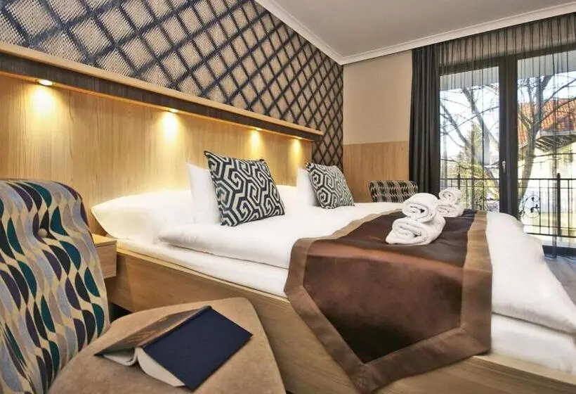 اتاق سوپریور سه تخته, Boutique Hotel Divina