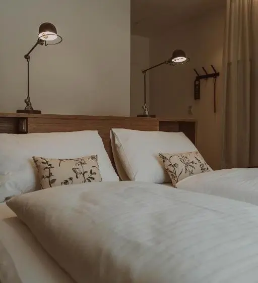 スーペリアールーム, Burghotel Schlaining