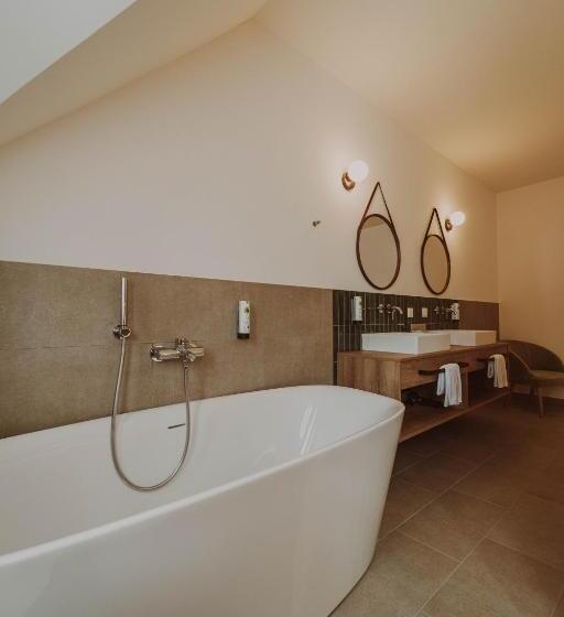 Люкс, Burghotel Schlaining