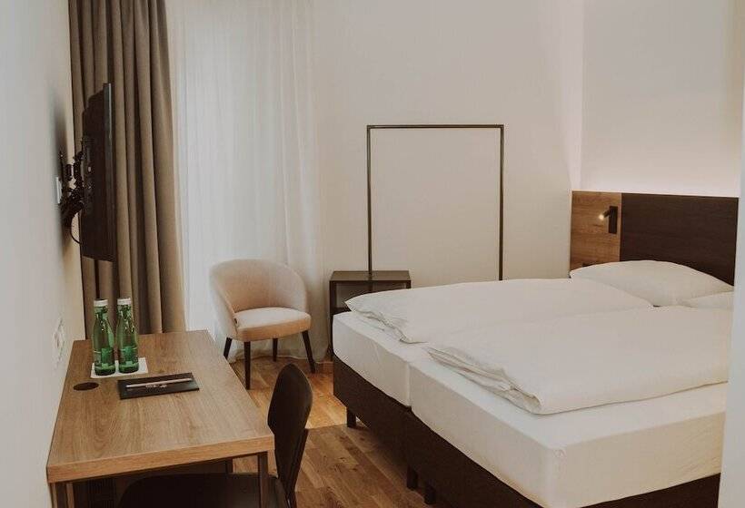 Номер Стандарт, Burghotel Schlaining