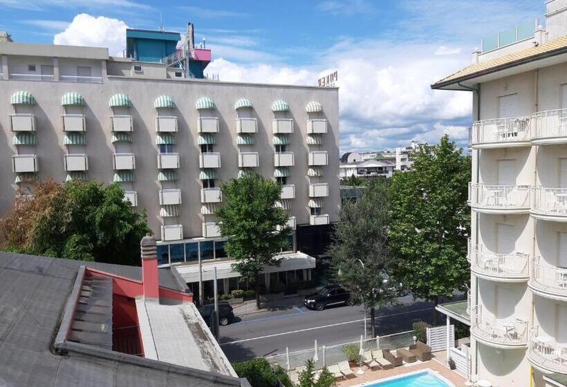 スタンダードルーム, Brig