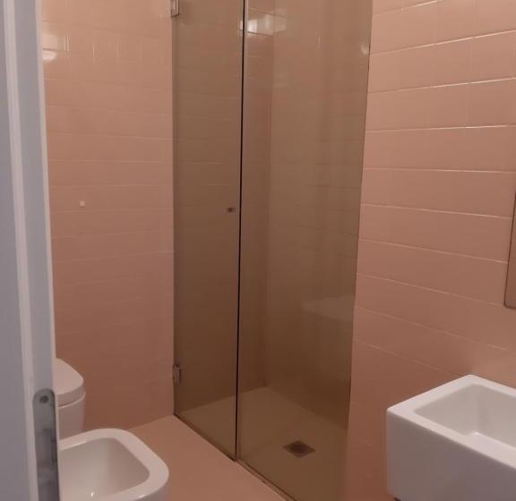 スタンダードルーム, Brig