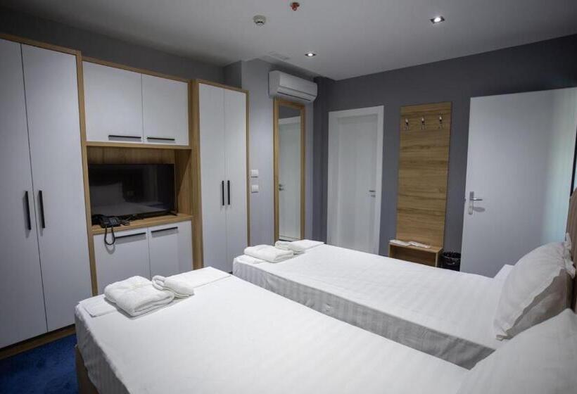 패밀리 스위트, Nuevo Deluxe