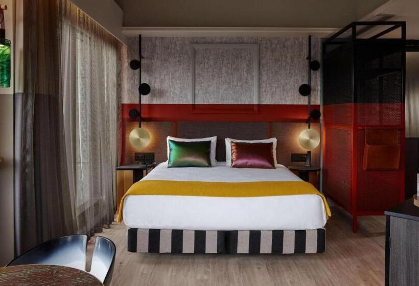 اتاق اجرایی, Qt Auckland