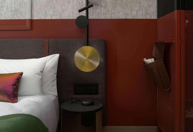 اتاق اجرایی, Qt Auckland