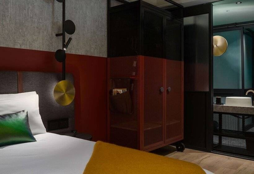 اتاق استاندارد با تخت بزرگ, Qt Auckland