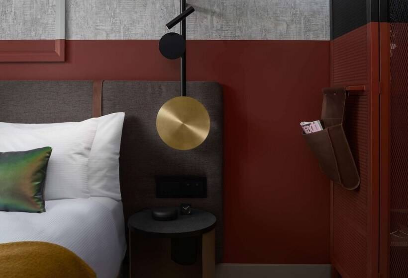 اتاق لوکس با تخت بزرگ, Qt Auckland