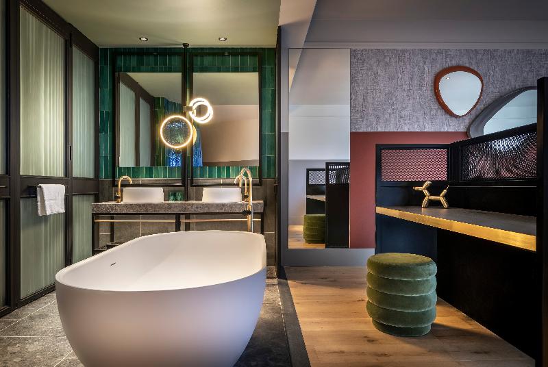 سوییت جونیور, Qt Auckland