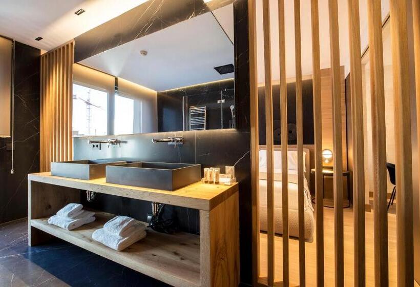 סוויטה, Zenit Convento San Martin